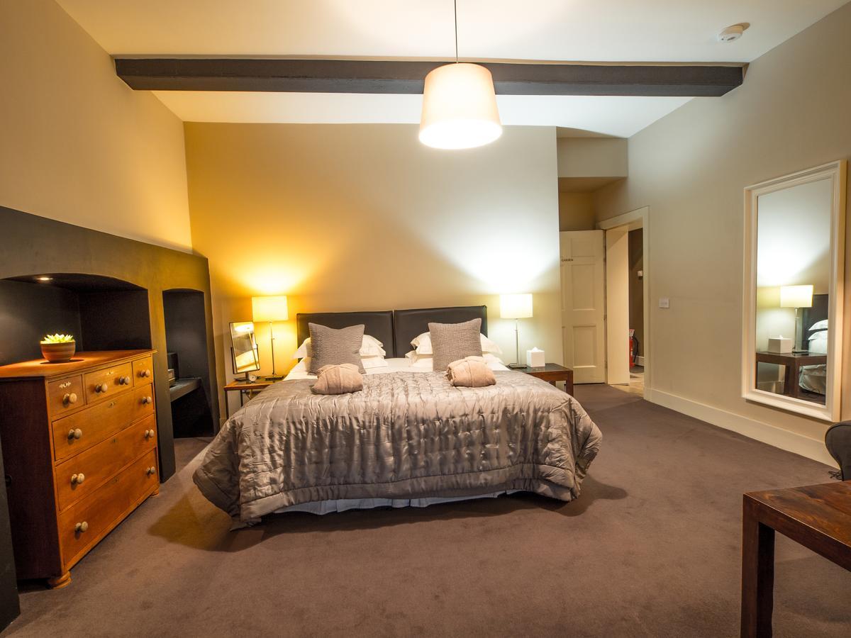 Six Brunton Place Guest House Эдинбург Экстерьер фото