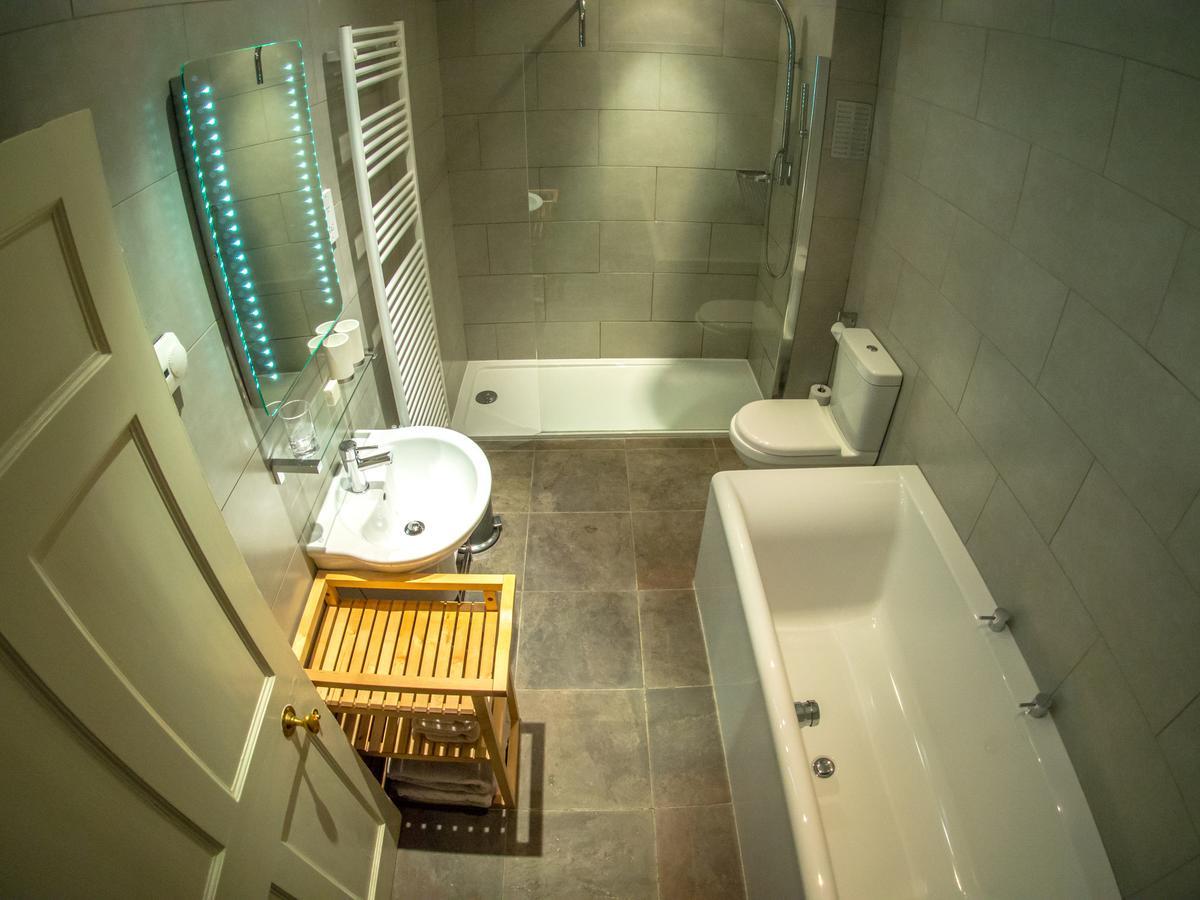 Six Brunton Place Guest House Эдинбург Экстерьер фото